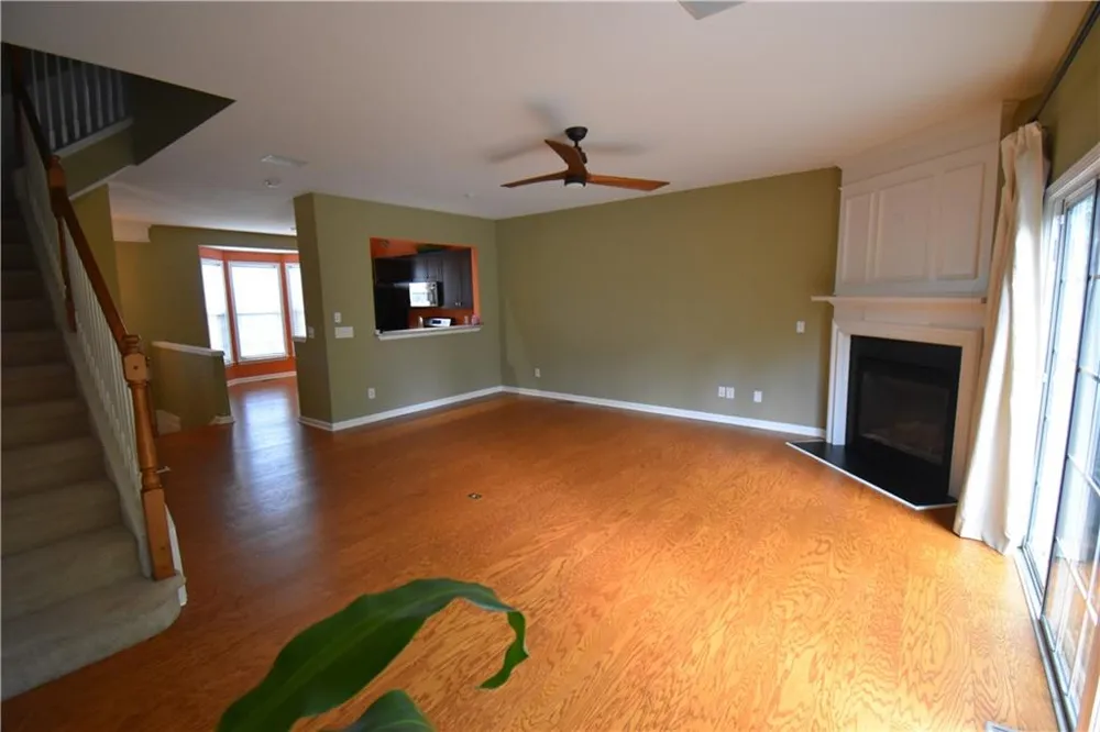 1002 Thornborough Drive Alpharetta, GA 30004