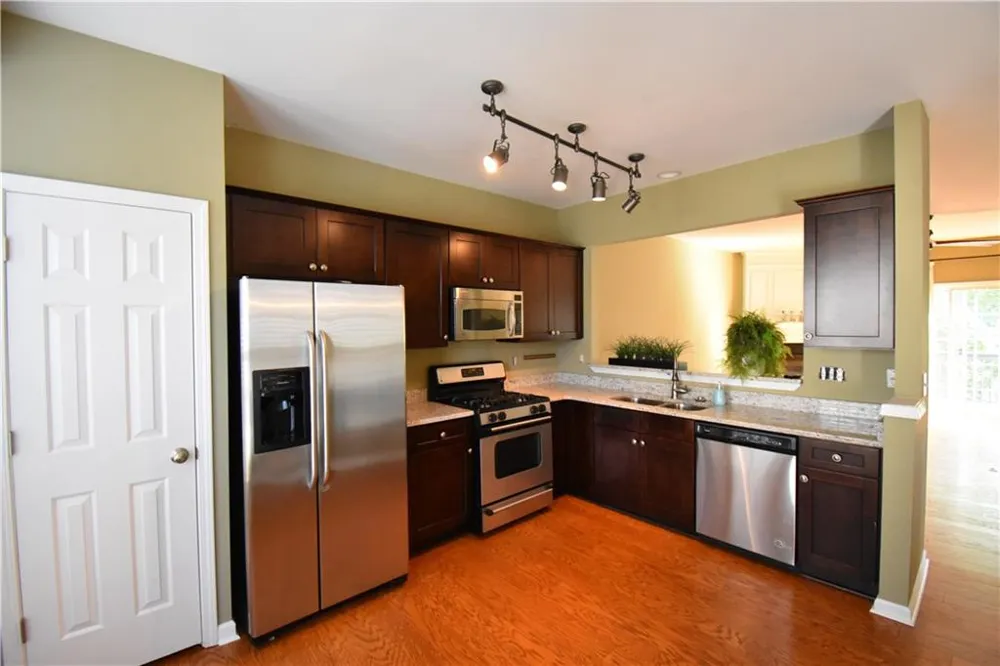 1002 Thornborough Drive Alpharetta, GA 30004