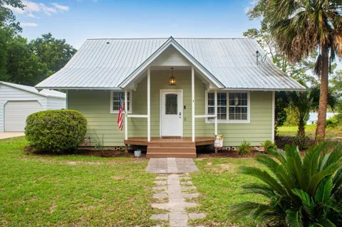 4 Engelbrecht Road