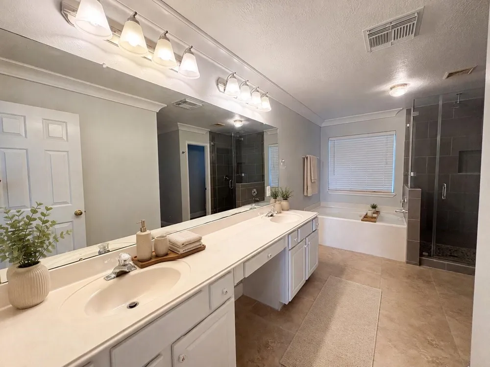 19207 Poplar Trails Lane Tomball, TX 77375