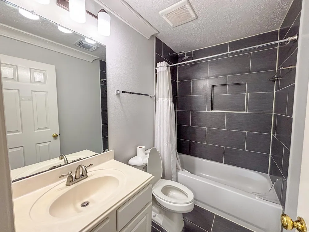 19207 Poplar Trails Lane Tomball, TX 77375