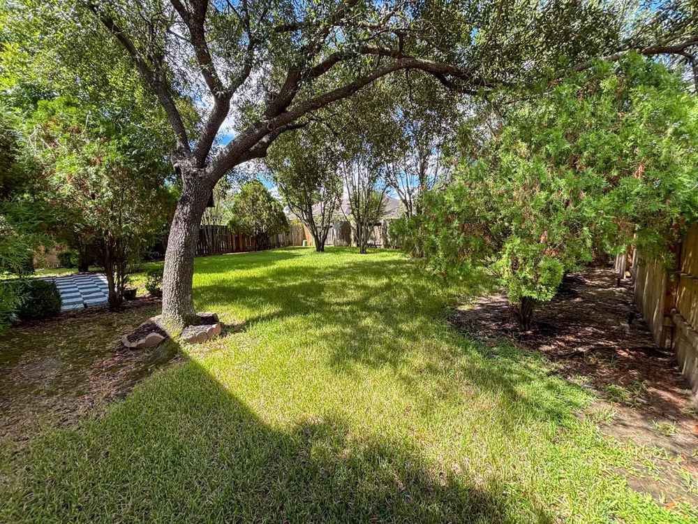 19207 Poplar Trails Lane Tomball, TX 77375