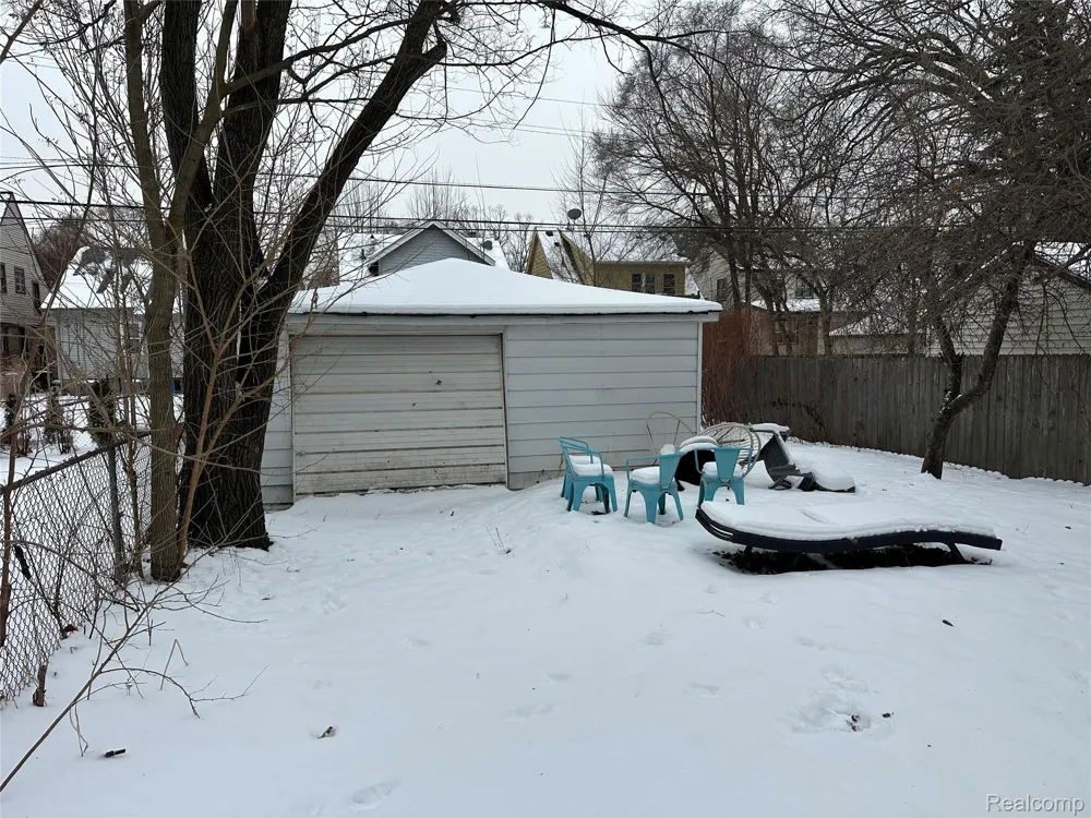 293 FIELDING STREET Ferndale City, MI 48220