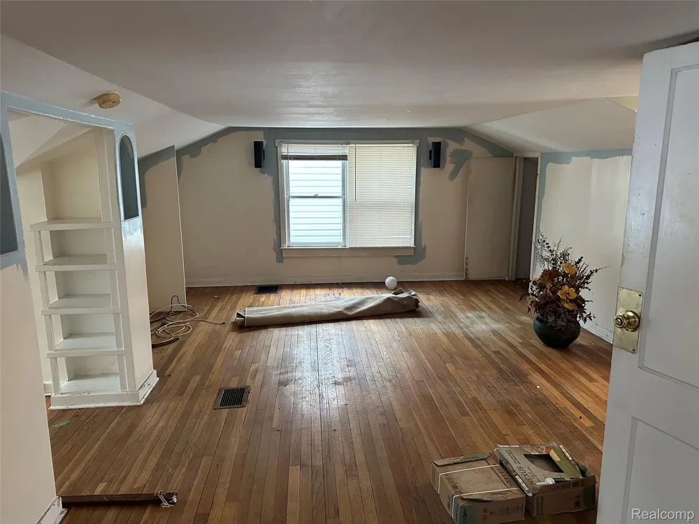 293 FIELDING STREET Ferndale City, MI 48220