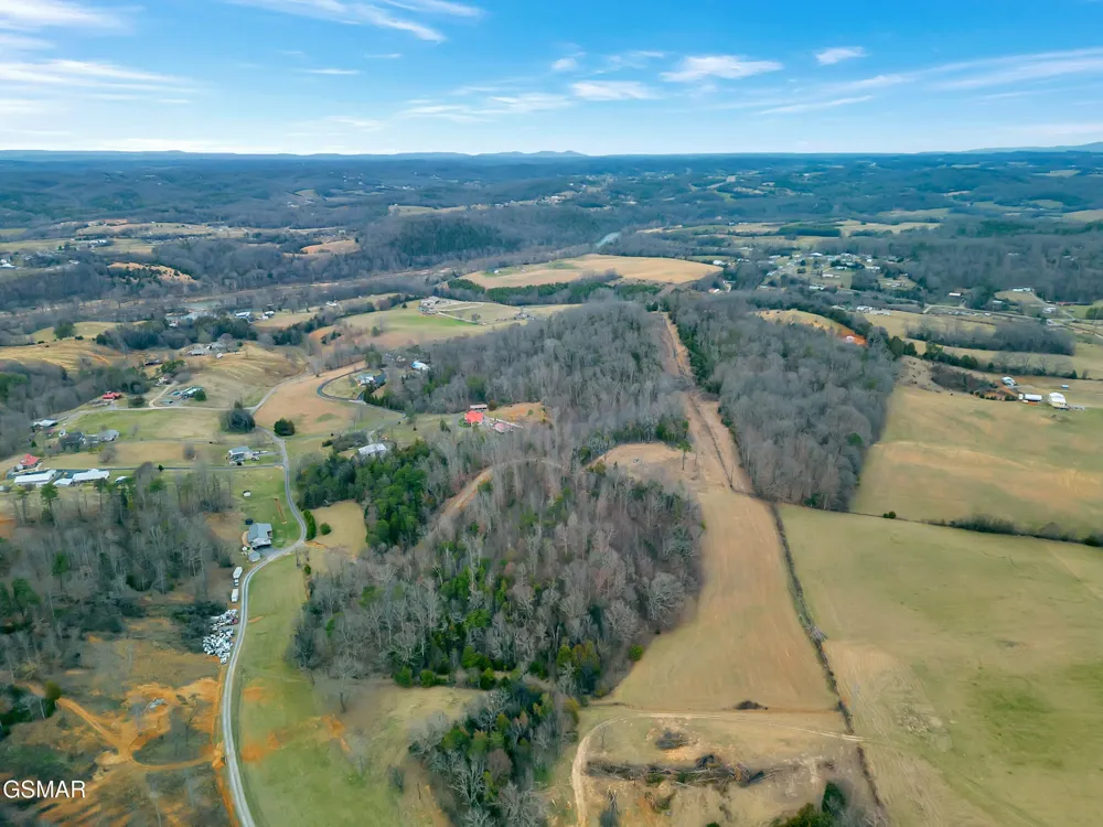 448 Lakota Way Newport, TN 37821