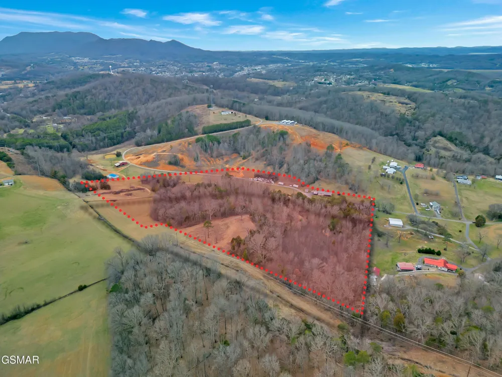 448 Lakota Way Newport, TN 37821