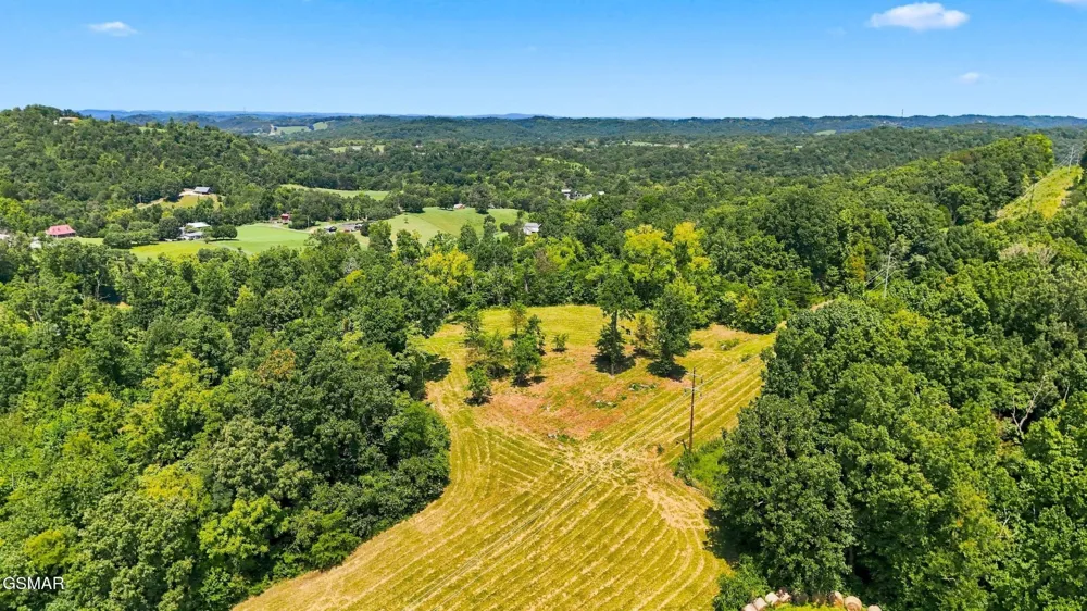 448 Lakota Way Newport, TN 37821