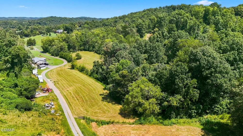 448 Lakota Way Newport, TN 37821