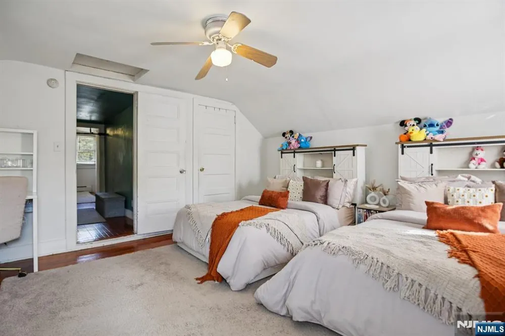 369 Queens Court Ridgewood, NJ 07450