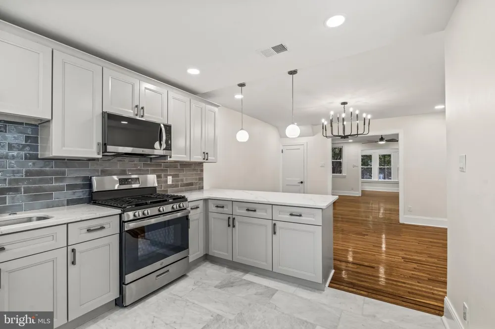 7154 UBER STREET Philadelphia, PA 19138