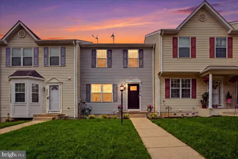 6624 CAPTAIN JOHNS COURT