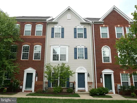 1602 WESBOURNE DRIVE