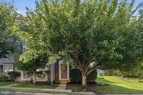 9837 MAITLAND LOOP