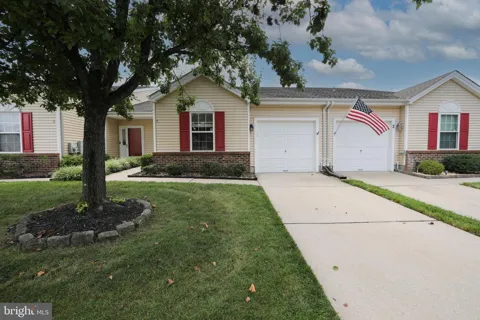 4 CLIFFORD DRIVE