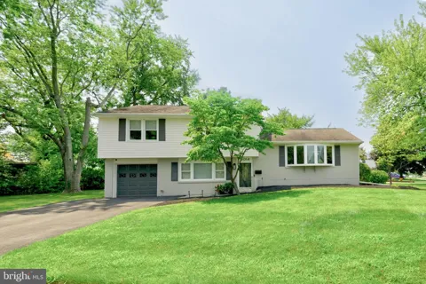 2014 FLORAL DRIVE