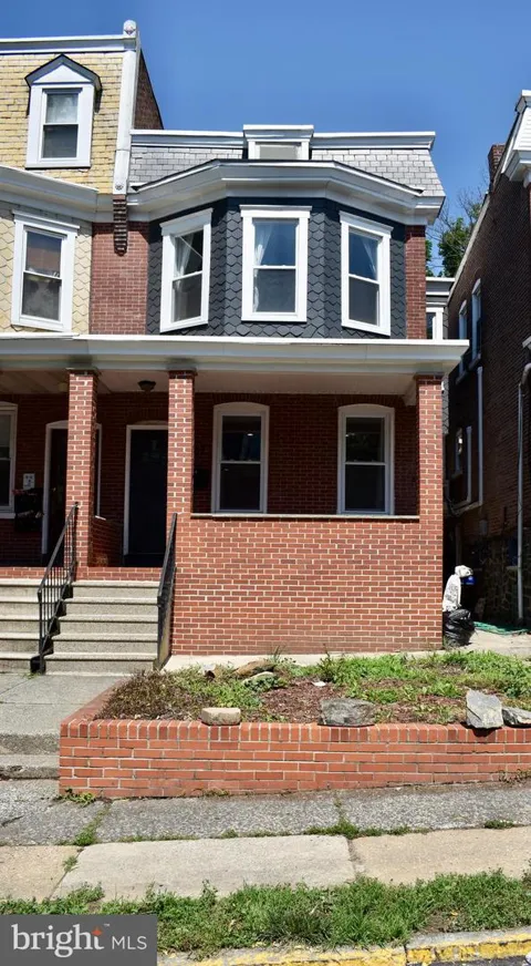 607 BROOM STREET