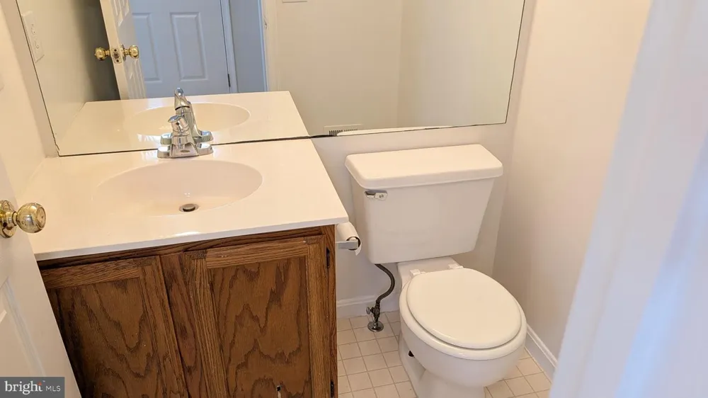 43543 PLANTATION TERRACE Ashburn, VA 20147
