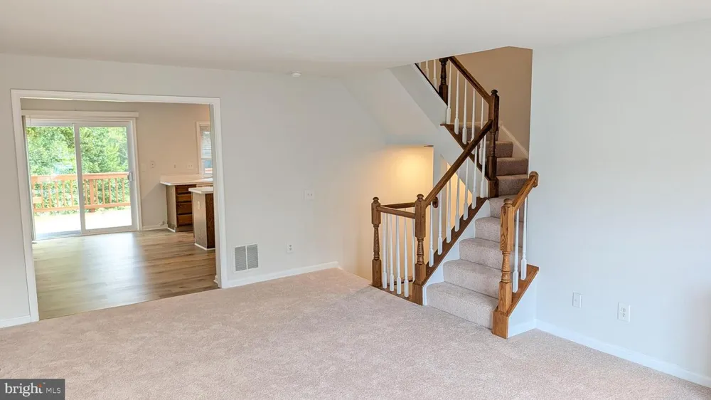 43543 PLANTATION TERRACE Ashburn, VA 20147