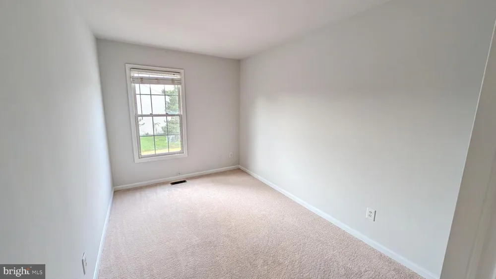 43543 PLANTATION TERRACE Ashburn, VA 20147