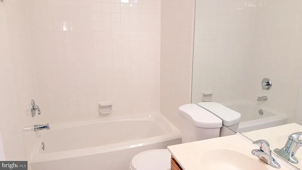 43543 PLANTATION TERRACE Ashburn, VA 20147