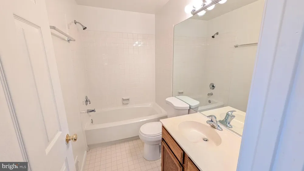 43543 PLANTATION TERRACE Ashburn, VA 20147