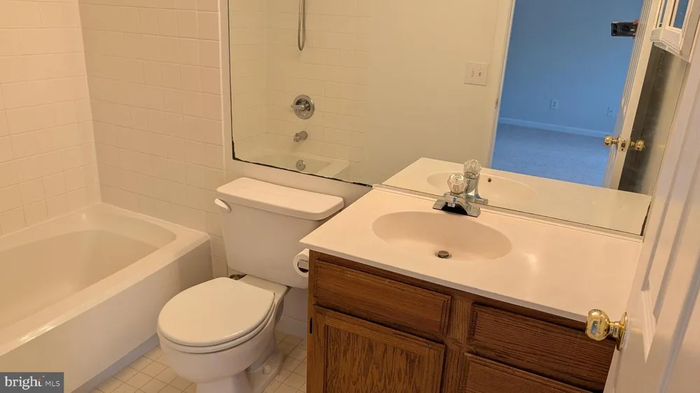 43543 PLANTATION TERRACE Ashburn, VA 20147