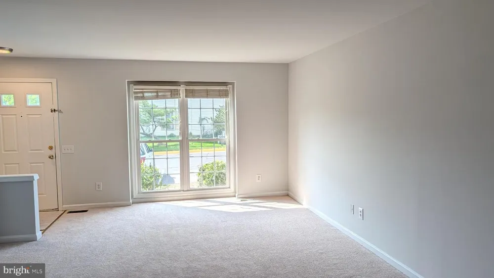 43543 PLANTATION TERRACE Ashburn, VA 20147
