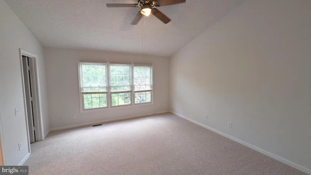 43543 PLANTATION TERRACE Ashburn, VA 20147