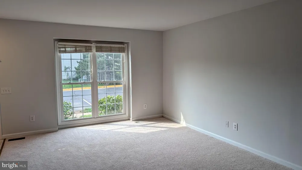 43543 PLANTATION TERRACE Ashburn, VA 20147