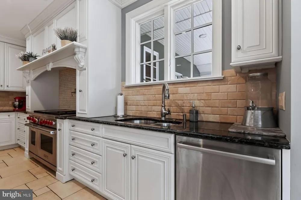 1424 EVANS ROAD Lower Gwynedd, PA 19002