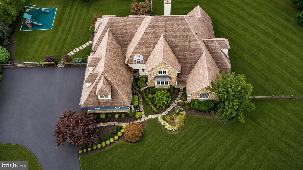 1424 EVANS ROAD Lower Gwynedd, PA 19002