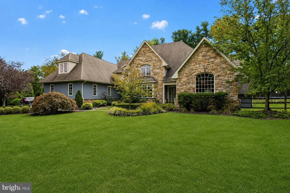 1424 EVANS ROAD Lower Gwynedd, PA 19002