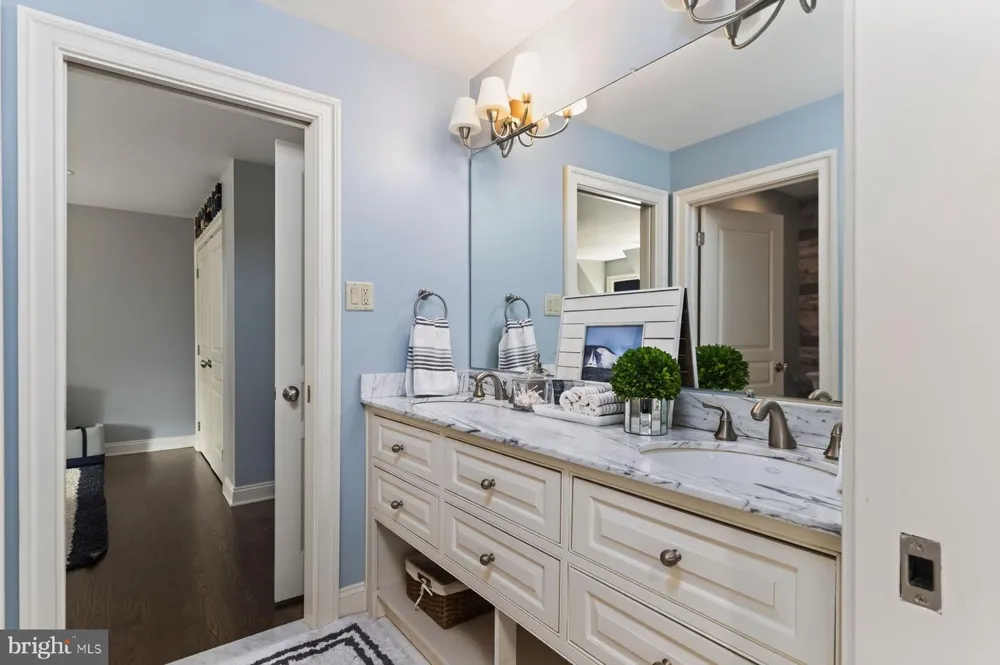 1424 EVANS ROAD Lower Gwynedd, PA 19002