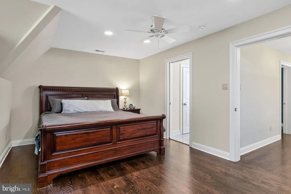 1424 EVANS ROAD Lower Gwynedd, PA 19002