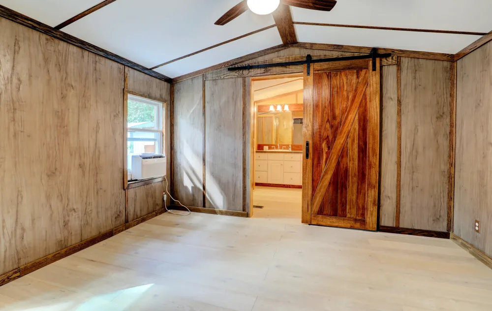 13618 Silverbrook Drive Grand Haven Charter Township, MI 49417