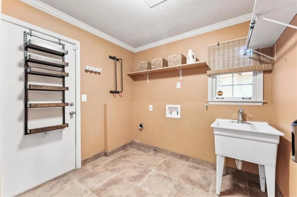 310 Clear Creek Court Roswell, GA 30076