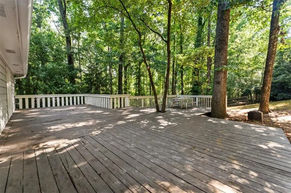 310 Clear Creek Court Roswell, GA 30076
