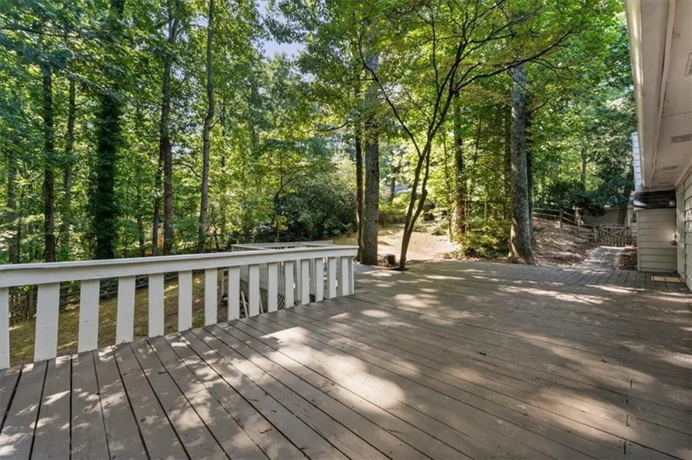 310 Clear Creek Court Roswell, GA 30076