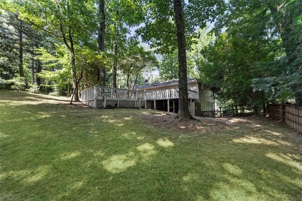 310 Clear Creek Court Roswell, GA 30076