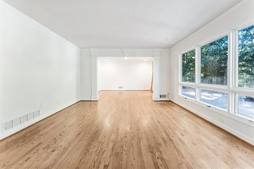 310 Clear Creek Court Roswell, GA 30076