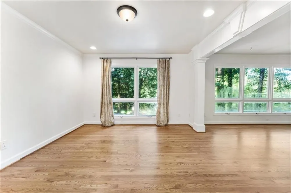 310 Clear Creek Court Roswell, GA 30076