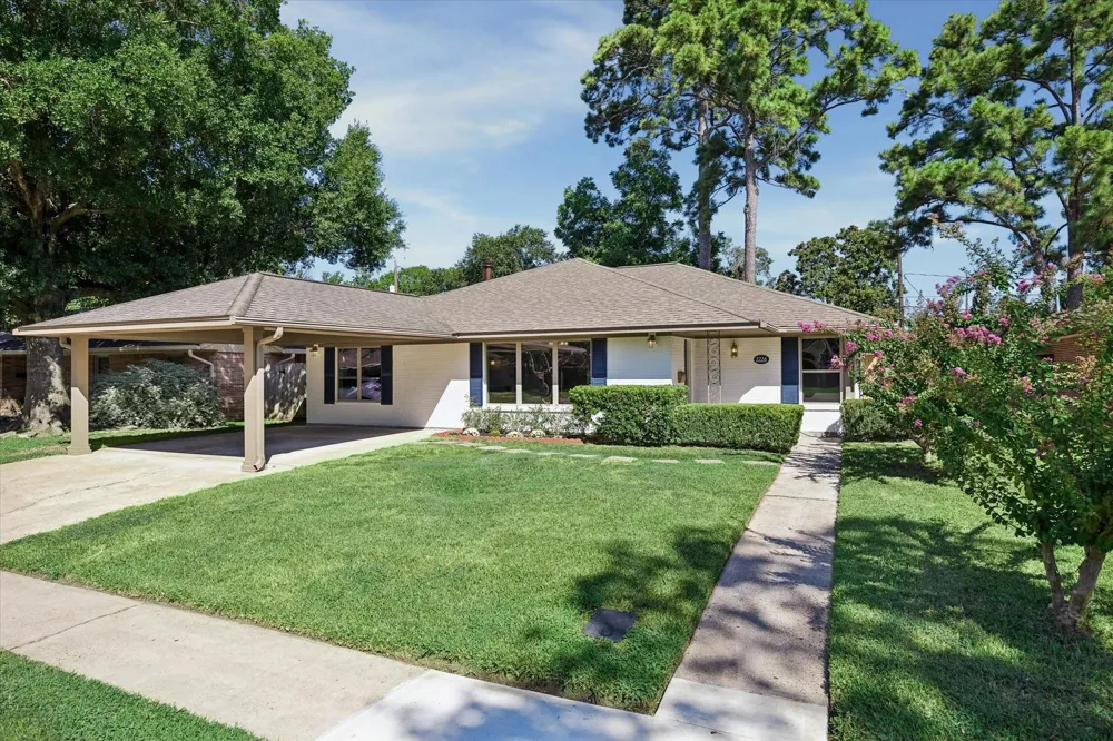 2226 Lamonte Lane Houston, TX 77018