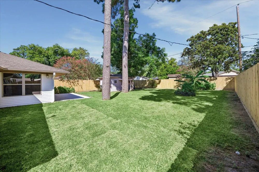2226 Lamonte Lane Houston, TX 77018