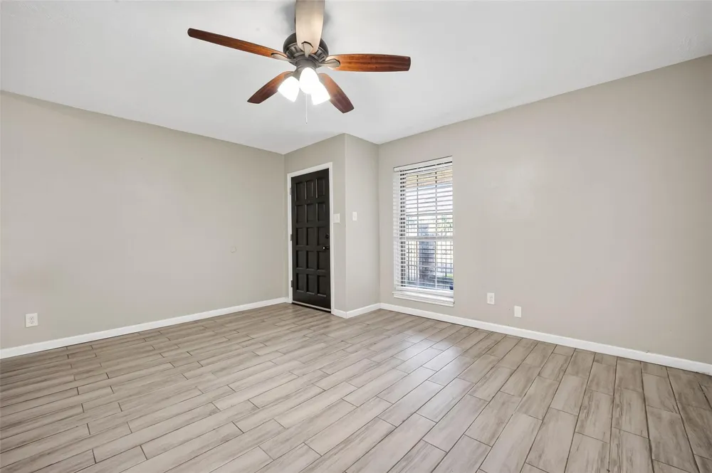 8430 Gallahad Street Houston, TX 77078