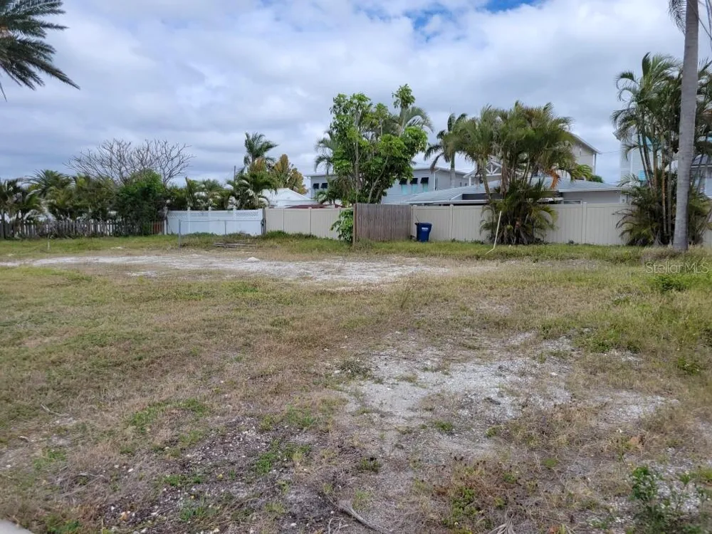 235 145TH AVENUE E Madeira Beach, FL 33708