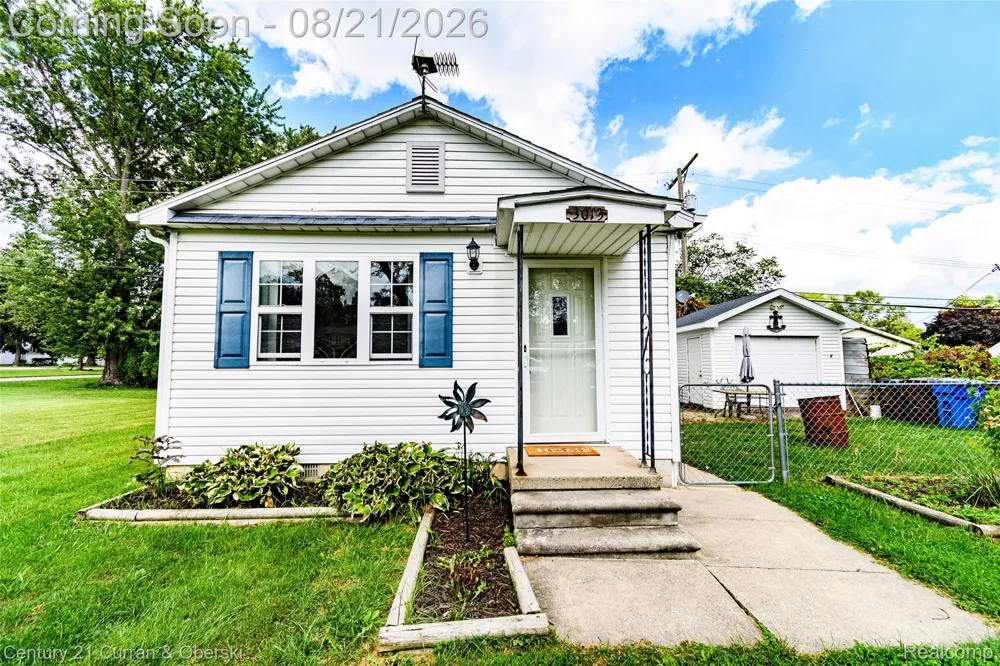 3013 Lakeview Street Frenchtown Township, MI 48162