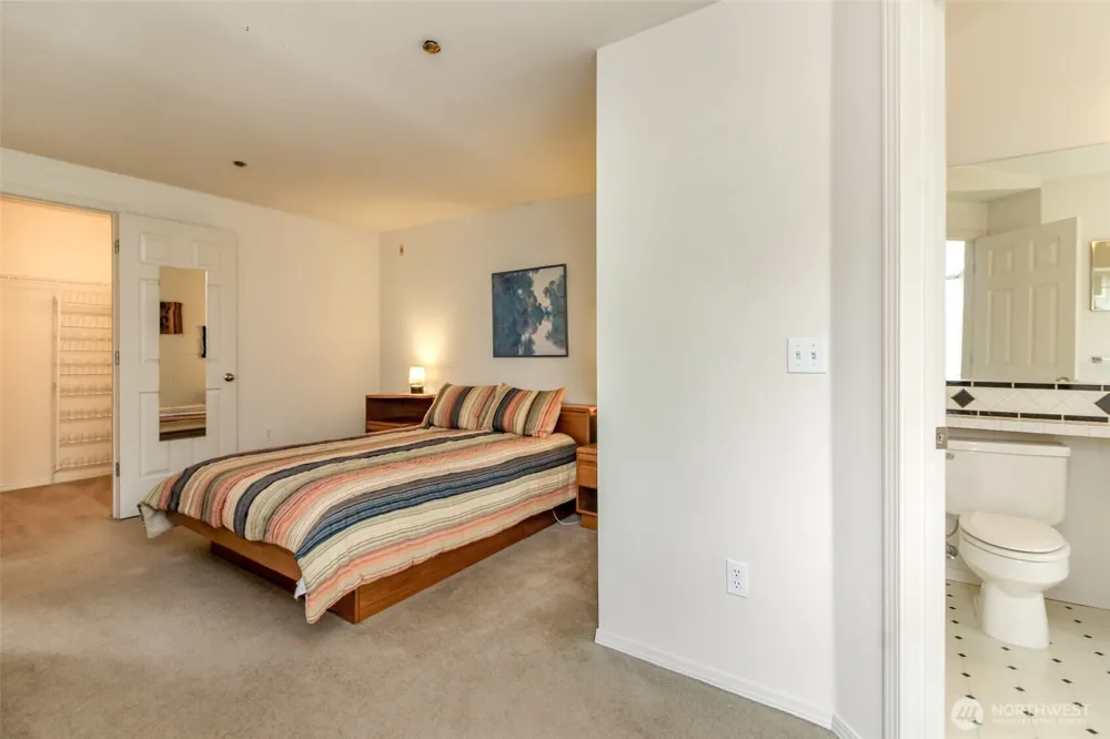 4714 Fairwood Blvd NE #703 Tacoma, WA 98422