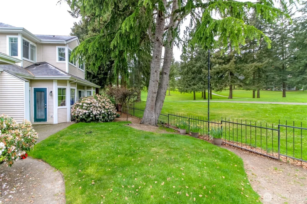 4714 Fairwood Blvd NE #703 Tacoma, WA 98422