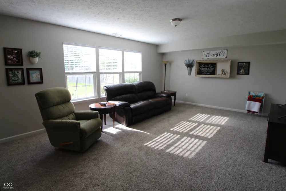 4154 Taunton Court Plainfield, IN 46168
