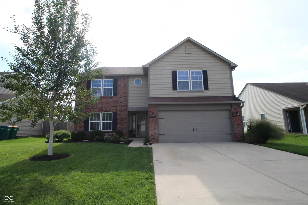 4154 Taunton Court Plainfield, IN 46168